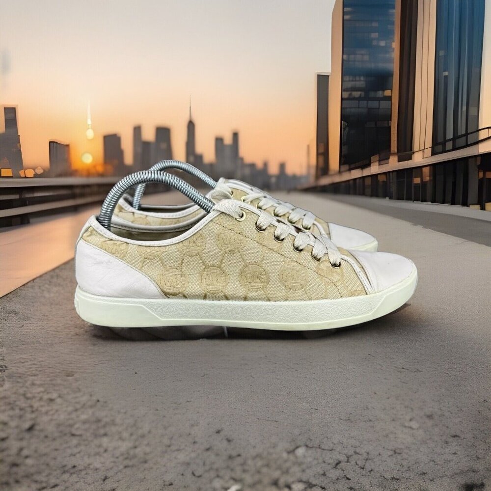 ✅Michael Kors Womans MK Monogram City Sneakers Cap Toe Tennis Shoes Women's 9.5M